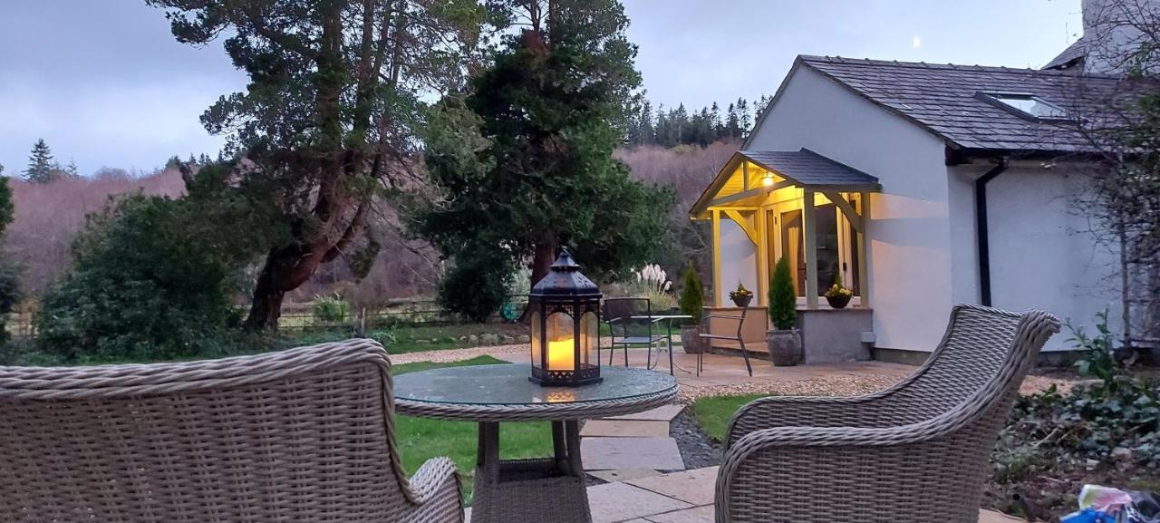 Glyn Isa Country House B&B And Self Catering Apartments コンウィ エクステリア 写真