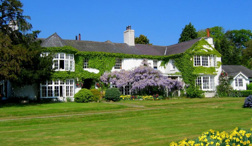 Glyn Isa Country House B&B And Self Catering Apartments コンウィ エクステリア 写真