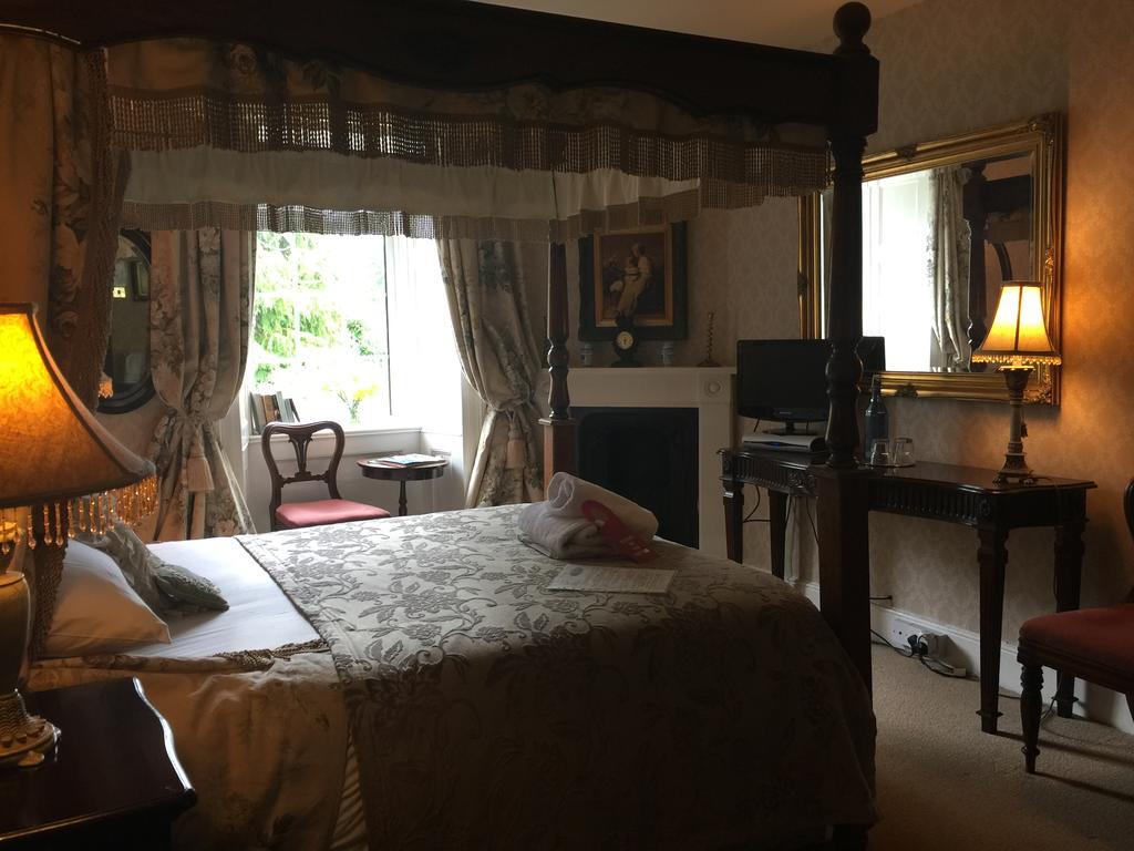 Glyn Isa Country House B&B And Self Catering Apartments コンウィ エクステリア 写真