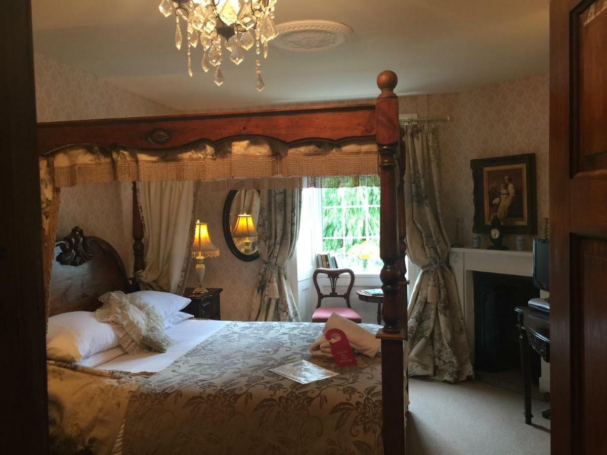 Glyn Isa Country House B&B And Self Catering Apartments コンウィ エクステリア 写真