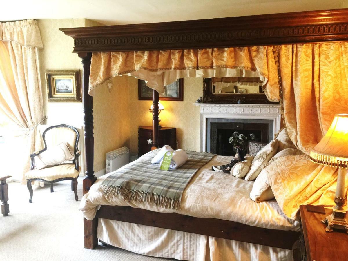 Glyn Isa Country House B&B And Self Catering Apartments コンウィ エクステリア 写真