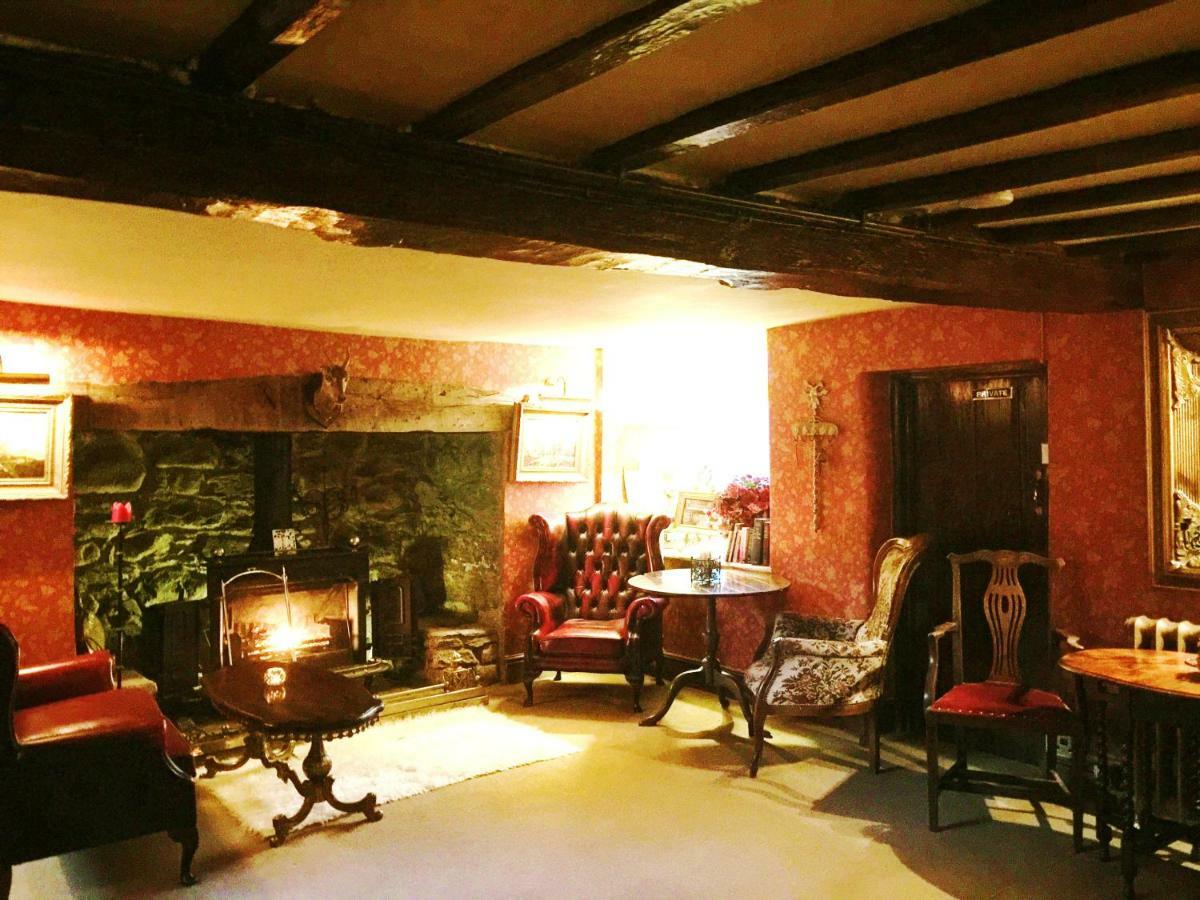 Glyn Isa Country House B&B And Self Catering Apartments コンウィ エクステリア 写真