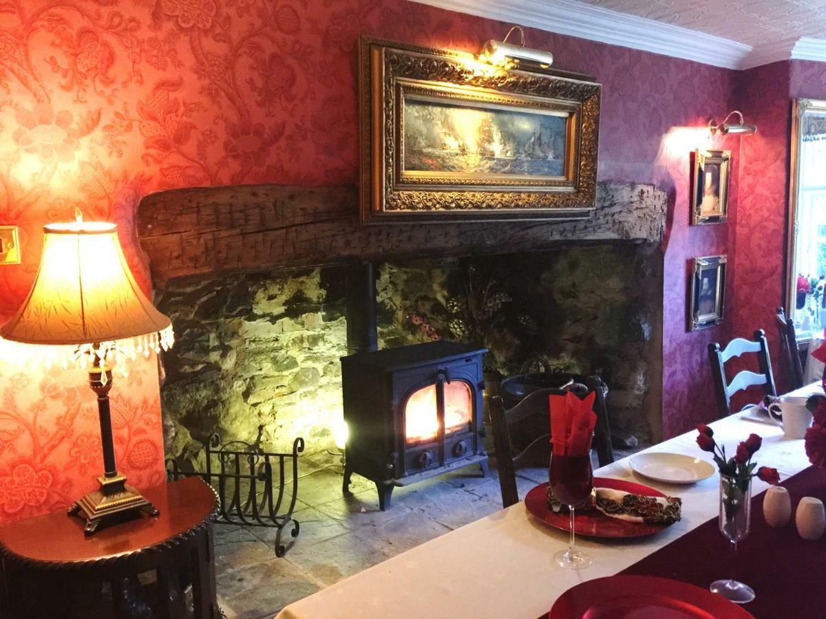 Glyn Isa Country House B&B And Self Catering Apartments コンウィ エクステリア 写真