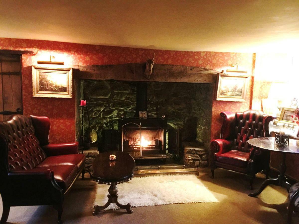 Glyn Isa Country House B&B And Self Catering Apartments コンウィ エクステリア 写真