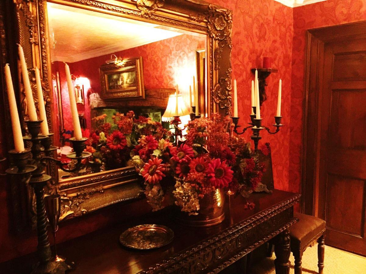 Glyn Isa Country House B&B And Self Catering Apartments コンウィ エクステリア 写真